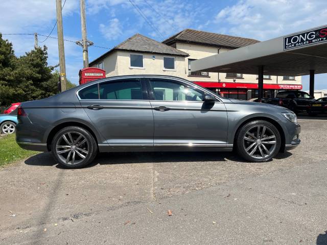 2015 Volkswagen Passat 2.0 TDI GT 4dr DSG