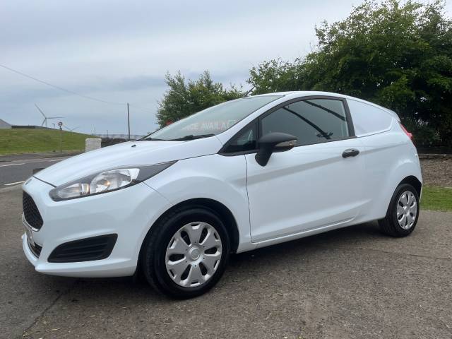 Ford Fiesta 1.5 TDCi ECOnetic Van Van Diesel White