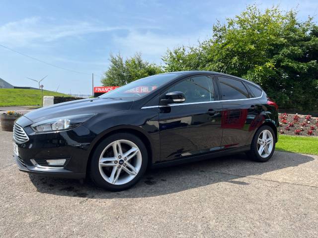 Ford Focus 1.5 TDCi 120 Titanium 5dr Hatchback Diesel Black