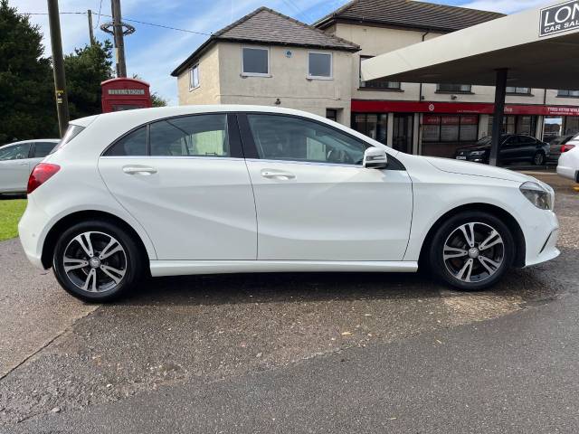 2015 Mercedes-Benz A Class 1.6 A180 SE Executive 5dr