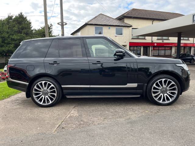 2013 Land Rover Range Rover 3.0 TDV6 Vogue 4dr Auto
