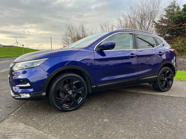 Nissan Qashqai 1.5 dCi Tekna 5dr Hatchback Diesel Blue