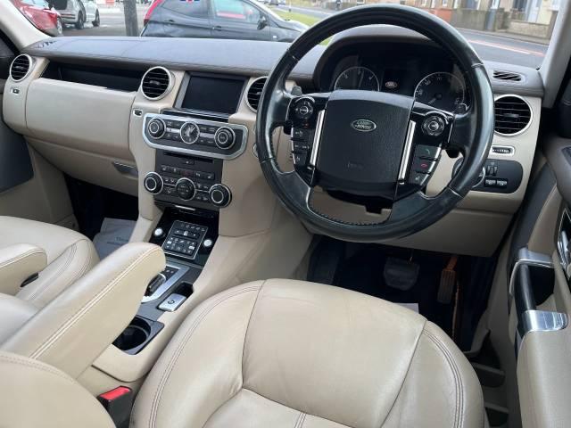 2015 Land Rover Discovery 3.0 SDV6 HSE 5dr Auto