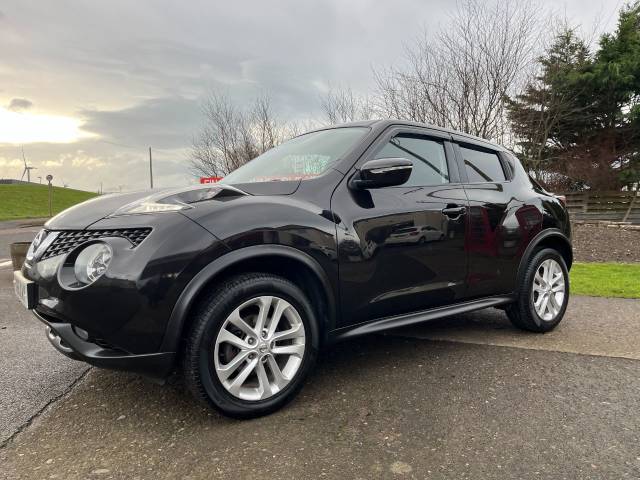 Nissan Juke 1.2 DiG-T Acenta 5dr Hatchback Petrol Black