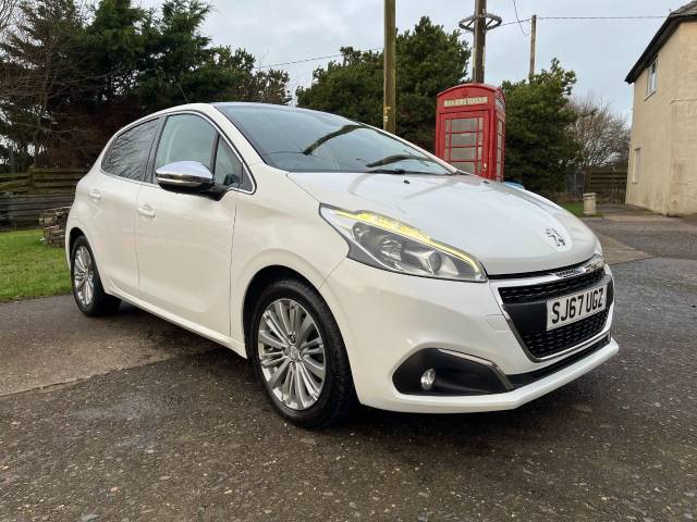 2017 Peugeot 208 1.2 PureTech 82 Allure 5dr