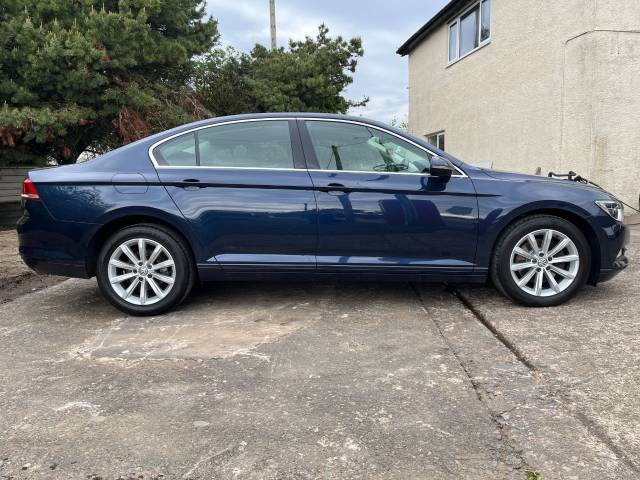 2015 Volkswagen Passat 2.0 TDI SE 4dr