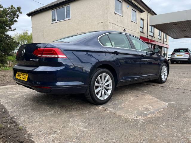 2015 Volkswagen Passat 2.0 TDI SE 4dr