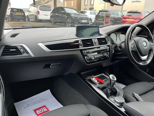 2018 BMW 1 Series 118i [1.5] Sport 5dr [Nav/Servotronic]